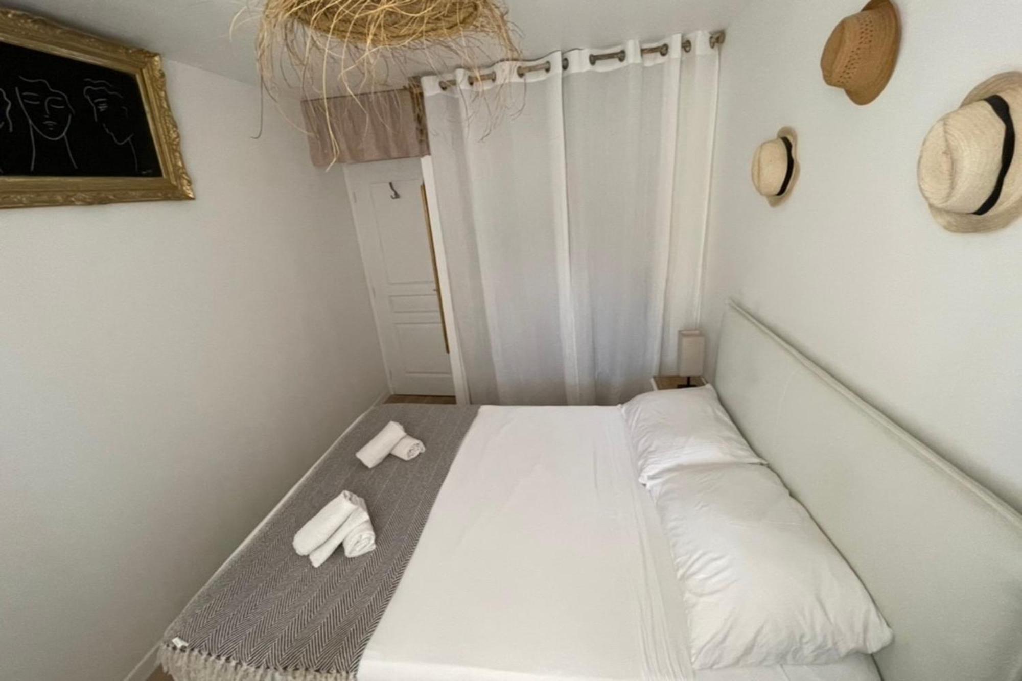 Charming Air-Conditioned One-Bedroom 150M From Cavaliere Beach Le Lavandou Exterior photo